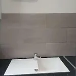 Luxury Lilas Apartment