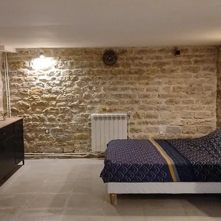 Διαμέρισμα Luxury Lilas *